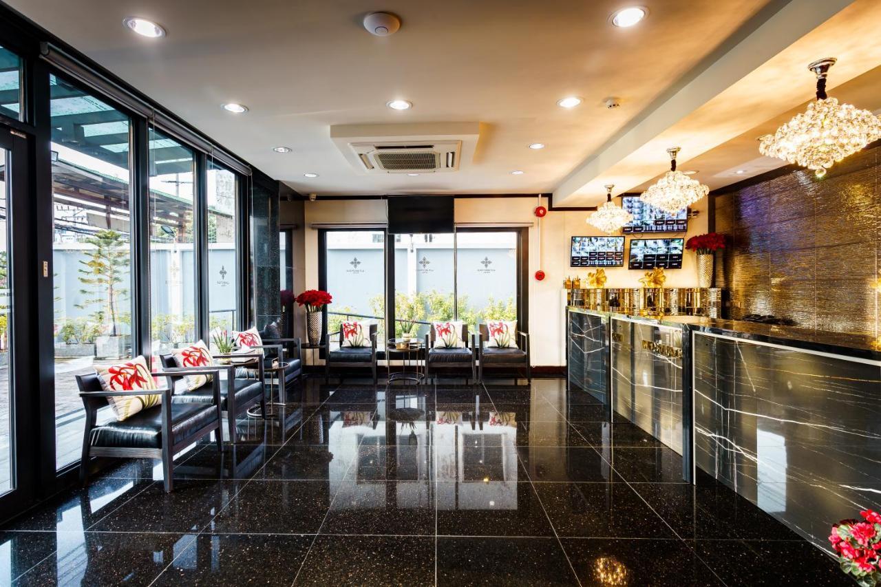 נונטאבורי Lux Boutique Hotel מראה חיצוני תמונה