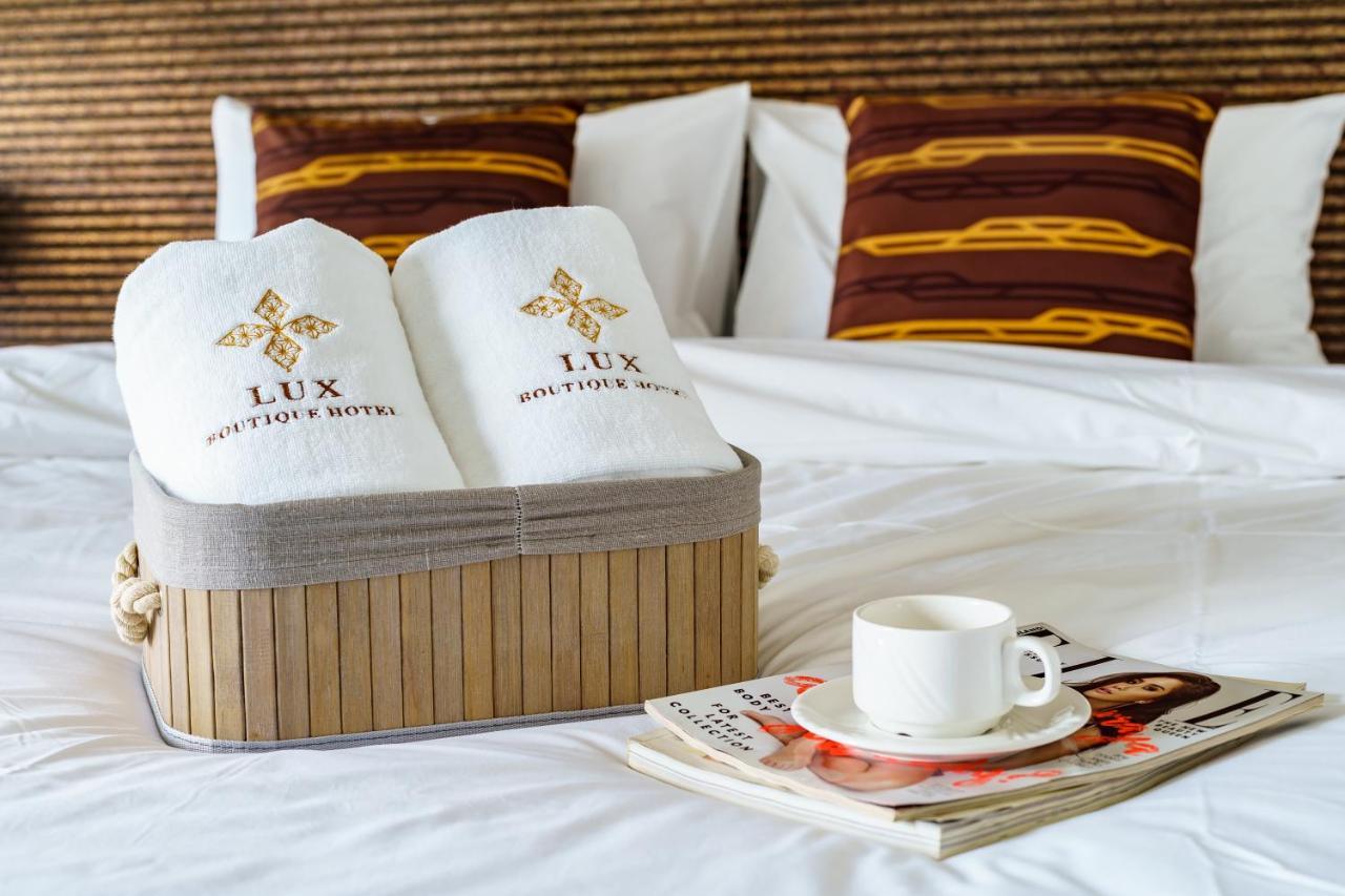 נונטאבורי Lux Boutique Hotel מראה חיצוני תמונה